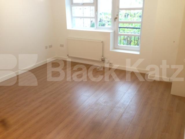 			New Instruction, 2 Bedroom, 1 bath, 1 reception Flat			 Vallance Road, Whitechapel/Bethnal Green